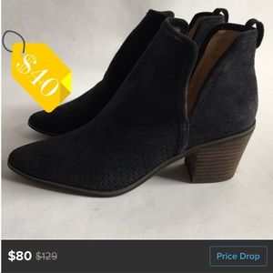 Lucky Brand Baley Perforated Booties - NAVY